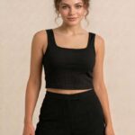 BERLIN SCOOP NECK BLACK