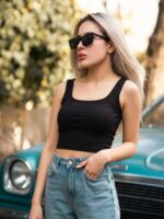BERLIN SCOOP NECK BLACK