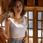 BERLIN SCOOP NECK WHITE