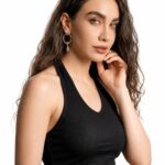 HALTNECK BLACK