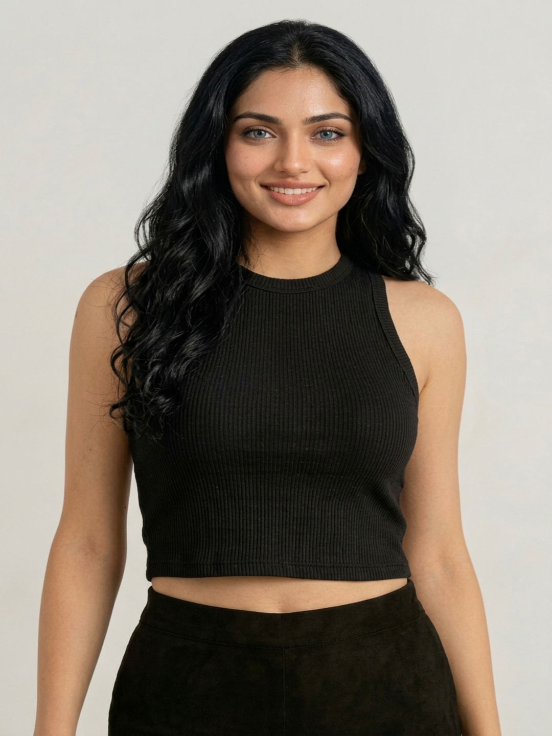 Model_14_aster_ black ASTER CREW NECK BLACK - Image 1