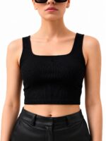 BERLIN SCOOP NECK BLACK